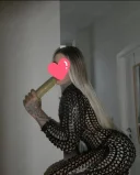 Transsexual blondă sexy - imagine 3