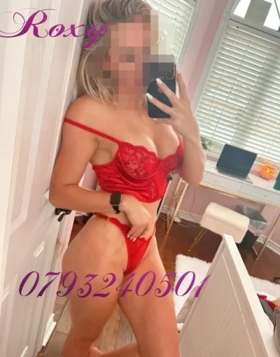 Roxy, disponibilă astăzi *CONTEAZĂ-MĂ TELEFONIC (nu răspund la mesaje)