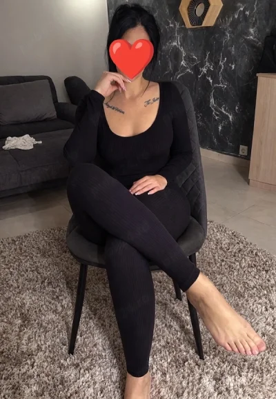 Claudia poze 100% confirm pe wapp la mine sau Hotel
