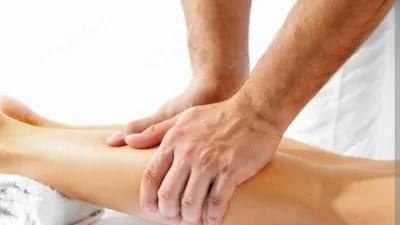 Bărbat bine**Ofer masaj erotic de relaxare **doar pentru doamnr si domnișoare