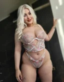 Blondă Voluptoasă La Tine Acasă - imagine 4