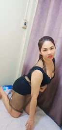 Bună sunt din Thailanda fac masaj erotic thailandez vă aștept cu mare drag - imagine 1