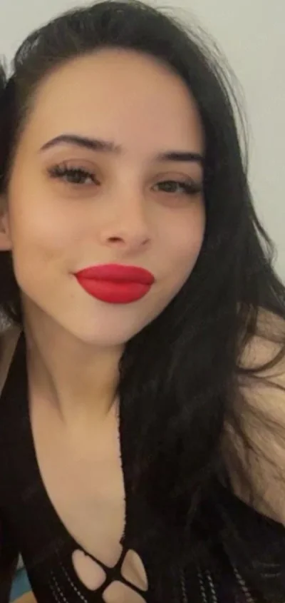 Buna sunt Bianca 24 de ani