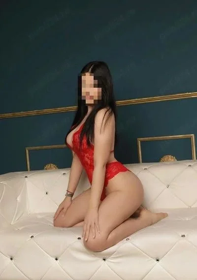 Raluca 33 de ani, pentru prima data la voi in oras
