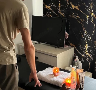 Masaj de relaxare cu uleiuri fine
