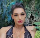Bună dragii mei sunt raina o transexuală reală accept şi party Pentru mai multe detalii contactează - imagine 5