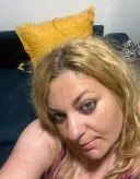 Bună sunt noua în orasi mă numesc adele - imagine 1