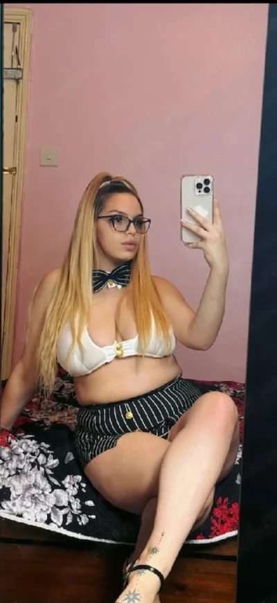 Livia 23 de ani Rin Grand servicii totale ai febră Te aștept la consultație