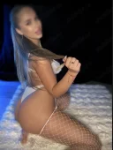 Medeea profil real - imagine 2