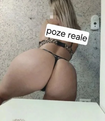 Poze reale, Blonda dornica sa te satisfaca