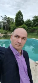 Bărbat căsătorit discret dotat caut relație discreta cu doamna casatorita - imagine 1