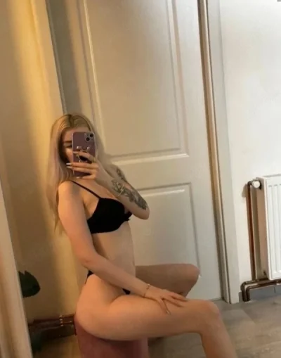 Alis 20 de ani