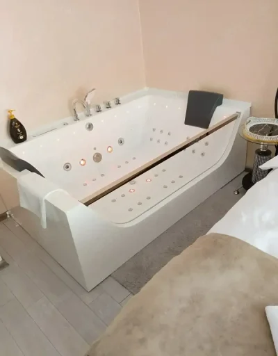 Fac masaj de relaxare