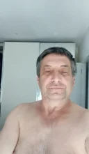 Caut prietenă de vârsta apropiata ! - imagine 1