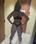 Miniona milf hot Pozele reale %100 - imagine 3