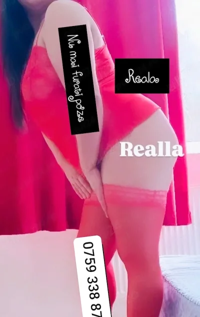 Buna sunt Denisa azi am ajuns fac și party la mine sau la tine