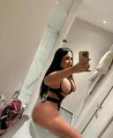 Sexy New Girl - imagine 1