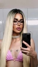 Cristina, nouă în oraș! Party girl! - imagine 1