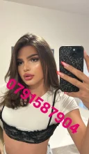New Ts! Roxy! pentru puțin timp în București - imagine 1