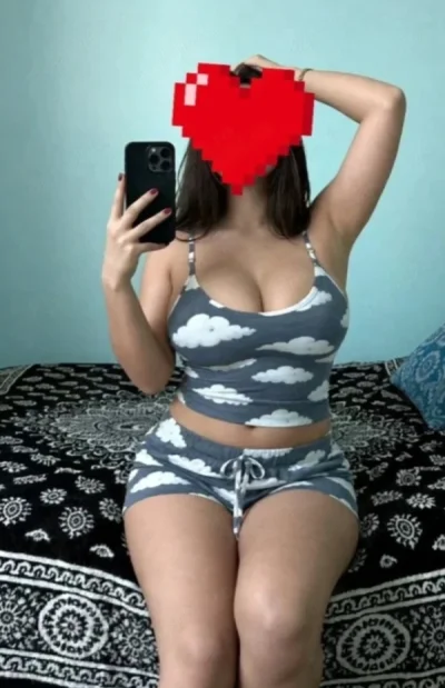Ella Poze Reale 33 Anii!