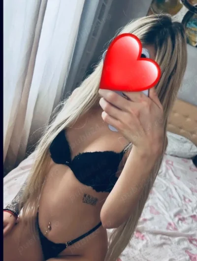 Bună mă numesc Andreea poze rele