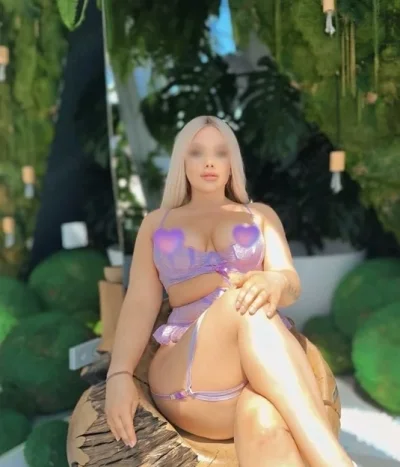 Nouă în MAMAIA .PARTY GIRL Confirmare Wastapp.Ofer și show web.