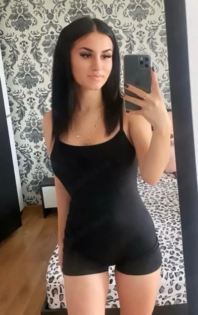 Adina Singurică in Locație&Fac și Show Web !