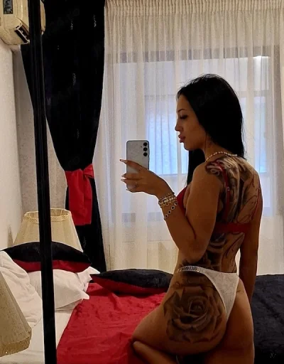 Bya , 20 ani