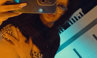 Clipe și atingeri fierbinți!
