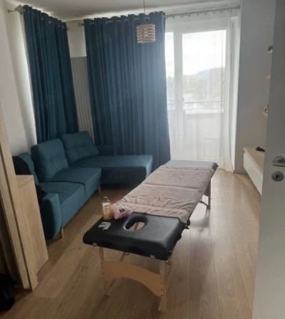 TopBoy Masseur HappyEnd