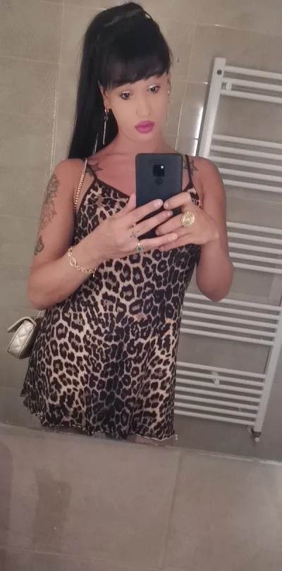Jennifer Jessyca Doar joi si vineri la Sfântul Gheorghe!! !!! Shemall(trans)