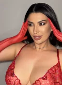 Disponibila doar pe perioada UNTOLD. Accept si cupluri. Fac si deplasări. Incall& Outcall - imagine 1