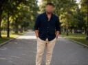 Băiat singur nou în oras - imagine 1