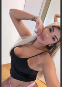 Tânără seducătoare La Tine sau la Hotel - imagine 4