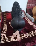 Bruneta sexi milf noua în orașul tau - imagine 2