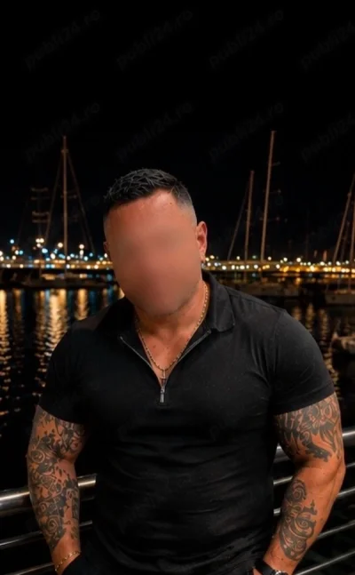 Bărbat masculin, discret și cu experiență pentru femei și cupluri