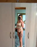 Rebe , Noua in oraș - imagine 2