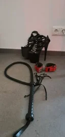 Dominare soft&Hard Caut colega Ultimele zile la tine în oras Zona Centrala - imagine 1