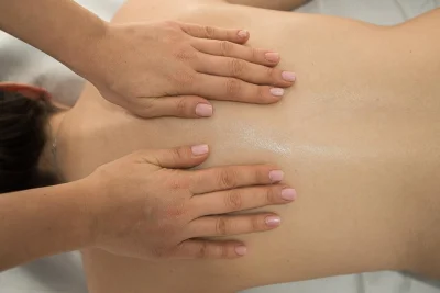 Masaj de relaxare doamne și domnisoare