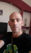 Caut o fata in 22 si 43 ani din sat sau din orasi timisoara sau din jud timis eu am 43 ani m170 kg55 - imagine 2
