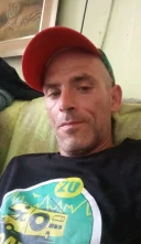 Caut o fata in 22 si 43 ani din sat sau din orasi timisoara sau din jud timis eu am 43 ani m170 kg55 - imagine 3