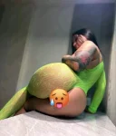 Xxxx bya sexy bruneta cu forme - imagine 1