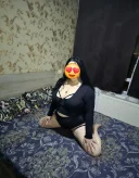 Bruneta ,,25 ani - imagine 1